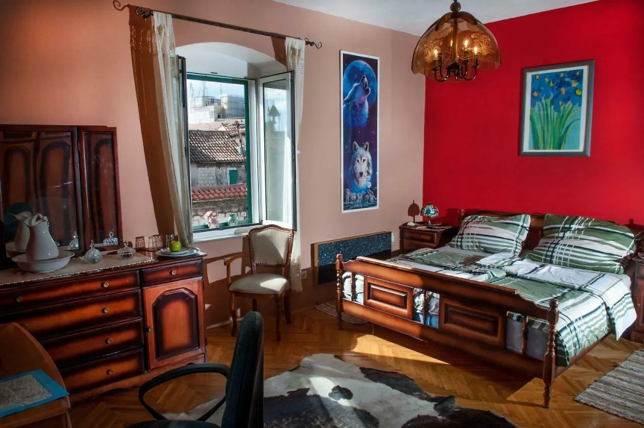 Buga And Tuga Rooms Split Croatia